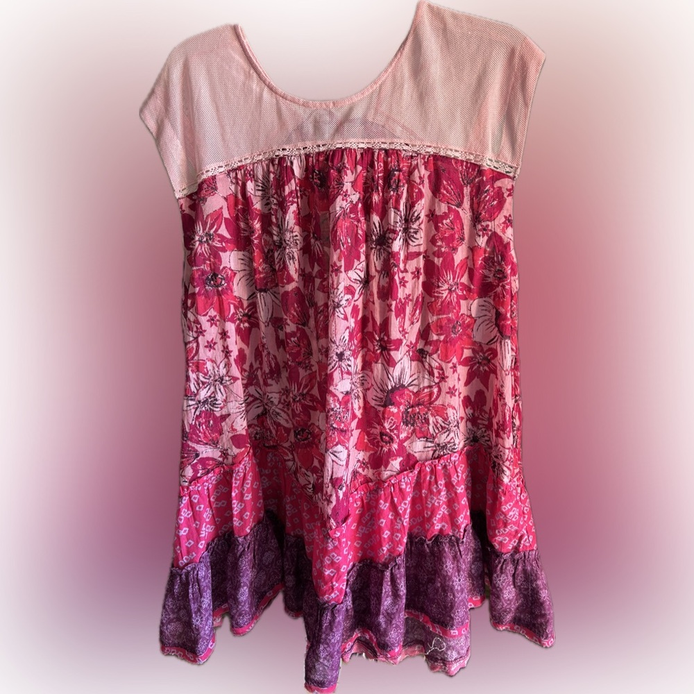 Free People Pink Floral Boho Tunic Top Ruffle Hem Size L - Picture 2 of 8